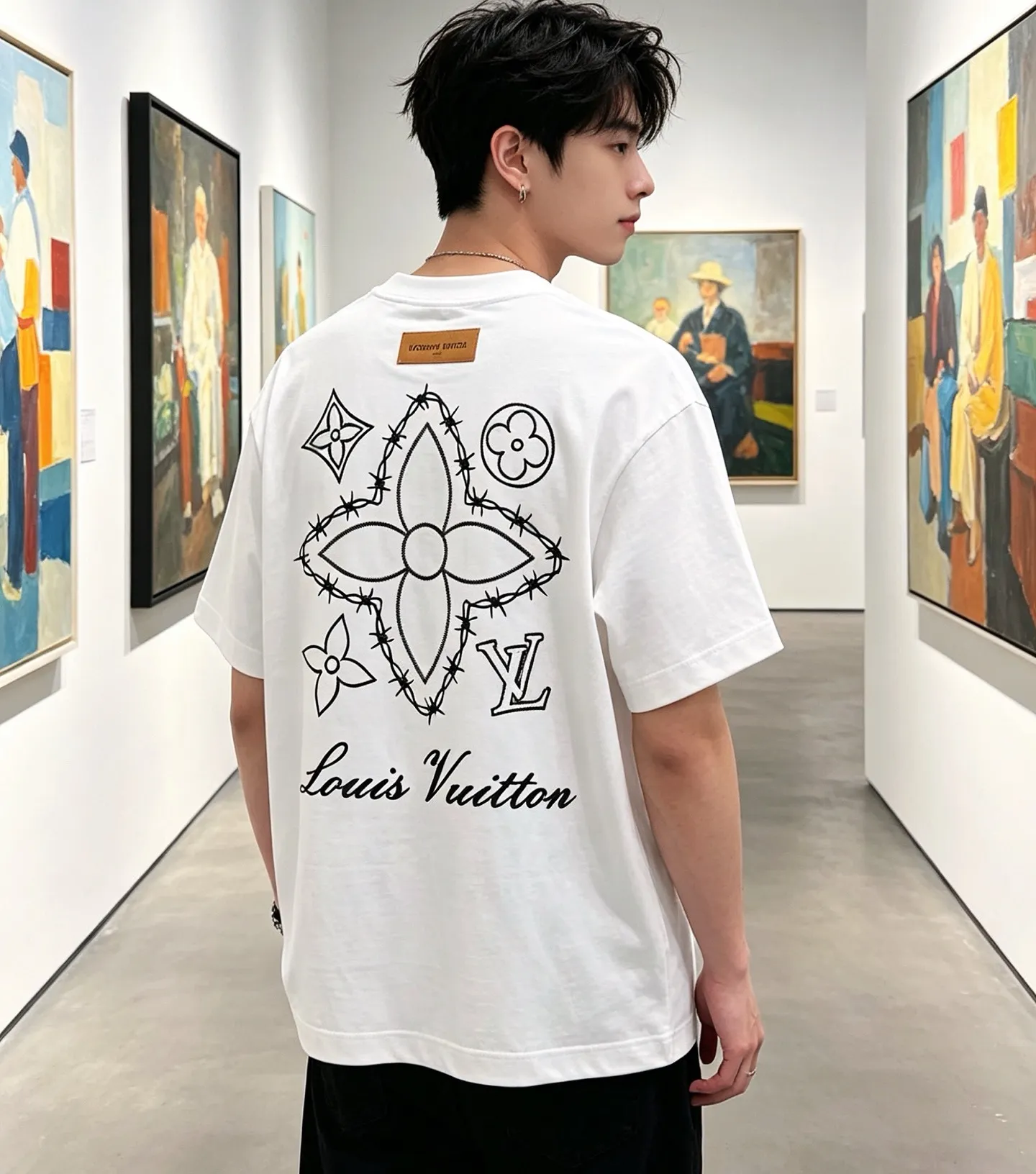 Louis Vuitton/Louis Vuitton four-leaf clover old flower embroidery round neck short sleeves